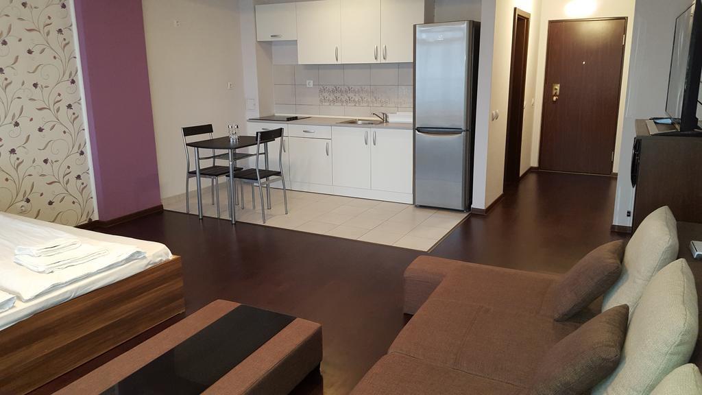 Sunlight Studio Apartment Oradea Exteriér fotografie